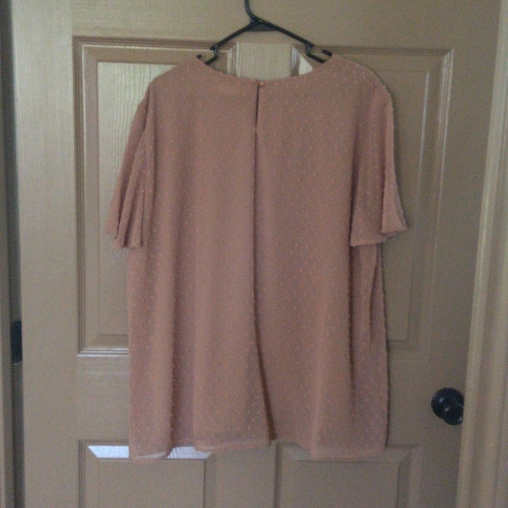 4@30.00 or 20.00 NWT Plus Size Ladies Blouse - Picture 2 of 12